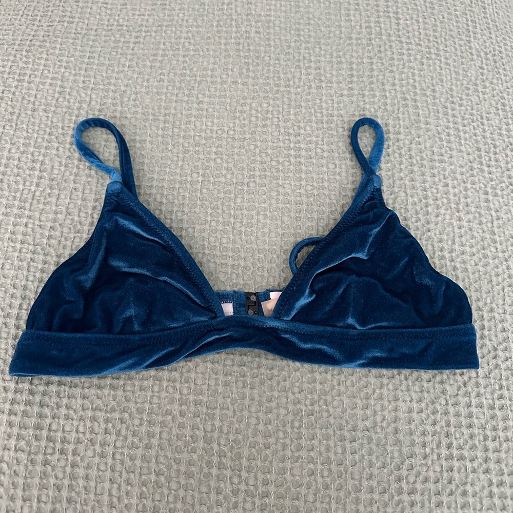 solid & striped bikini top